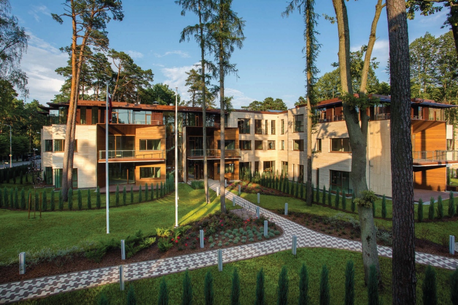 Daudzdzīvokļu ēku komplekss Jūrmalā 