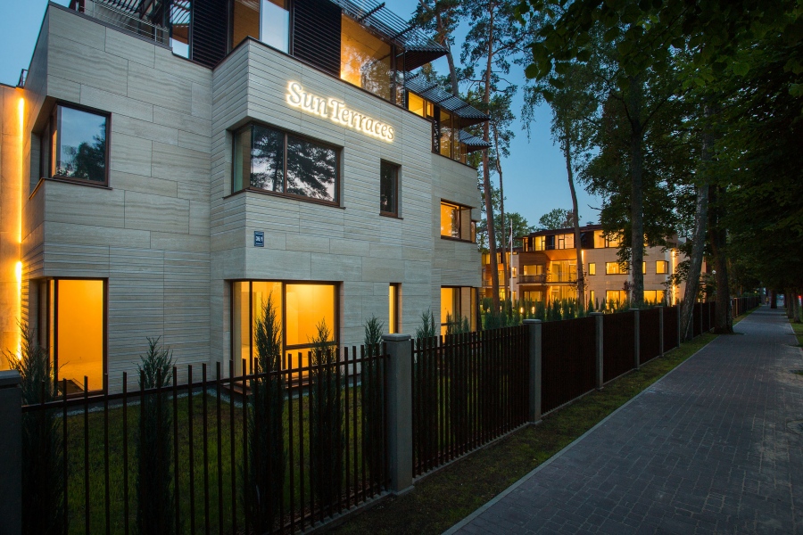 Daudzdzīvokļu ēku komplekss Jūrmalā 