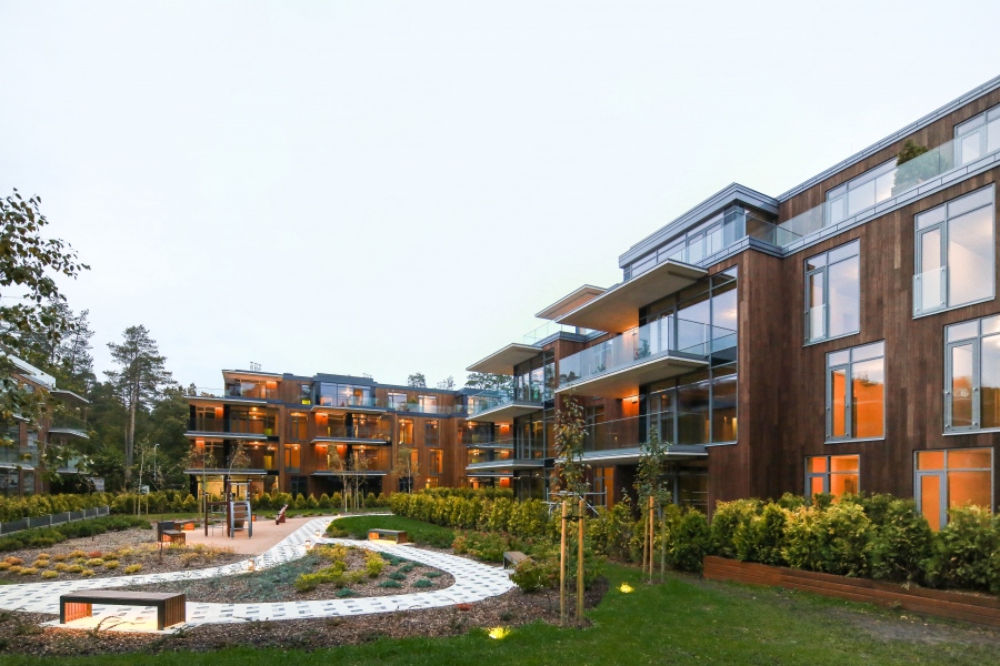 Daudzdzīvokļu ēku komplekss Jūrmalā