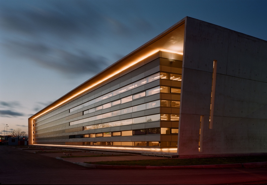 Biroju ēka "Baltais vējš"